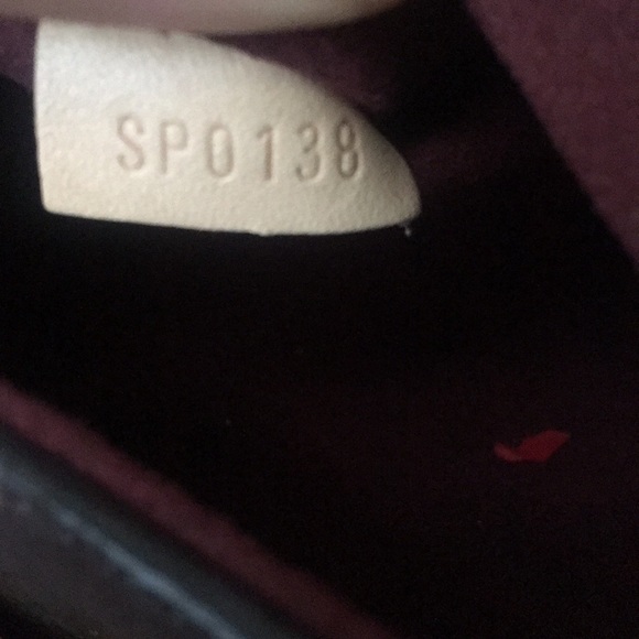 Louis Vuitton Montsouris NM Backpack - Picture 7 of 8